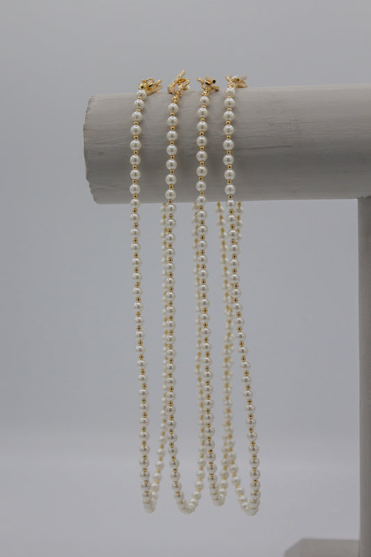 Simple Pearl Necklace