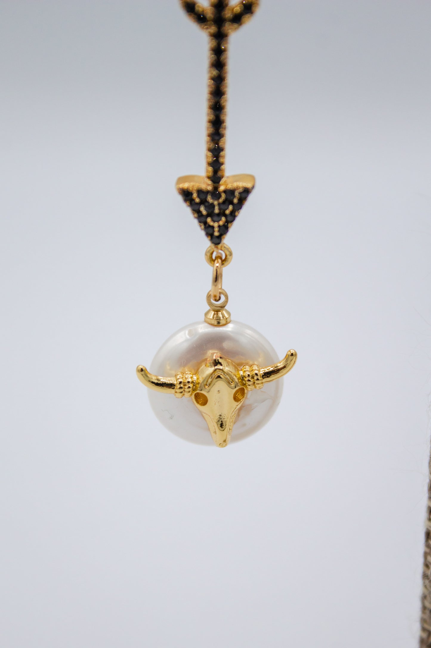 Western Wild Pearl Drop Earrings